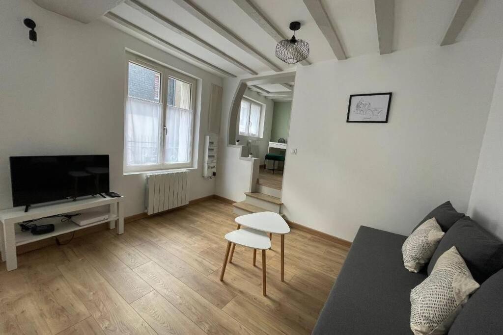 Centre-Ville : Maison De Charme - Secteur Calme Laval  Eksteriør billede